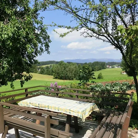 Cozy In Bavaria Near Forest Apartmán *