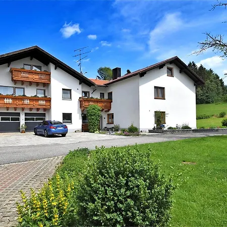 Апартаменты Cozy In Bavaria Near Forest *